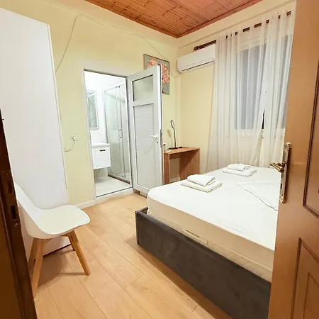 La Piscina Hébergement de vacances