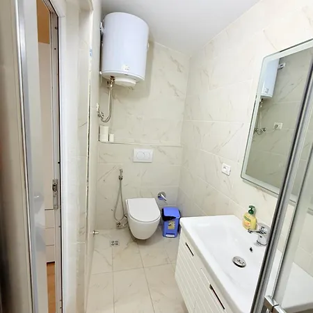 La Piscina * Shkodër